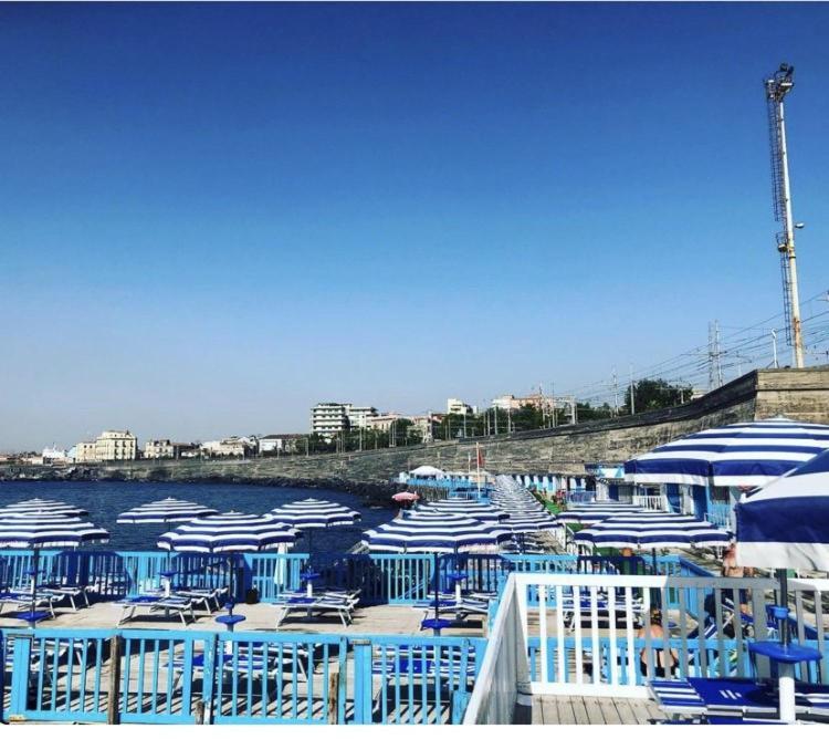 Casa Vacanze Di Gio Catania Bagian luar foto
