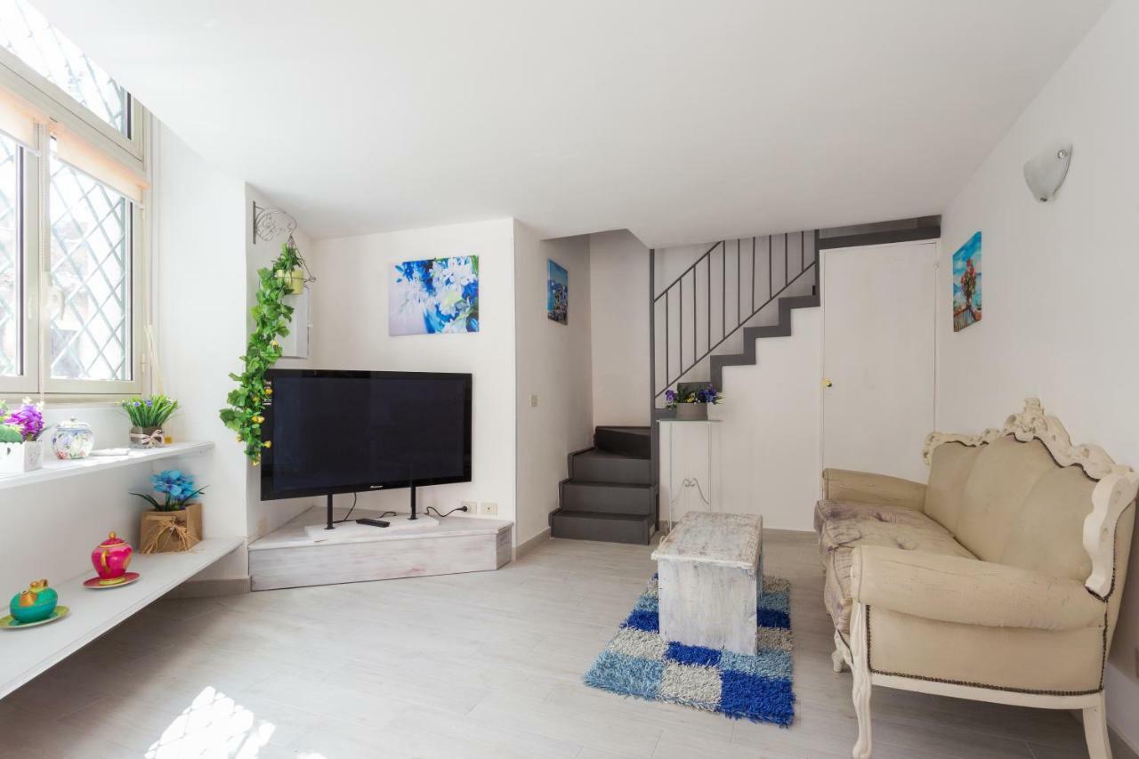 Casa Vacanze Di Gio Catania Bagian luar foto